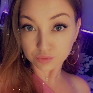 Meet your Posher, Christa